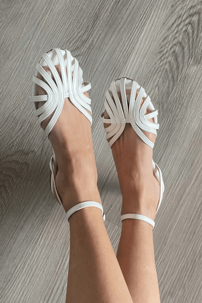 Vittoria Comfortable Flat Jewel Sandals