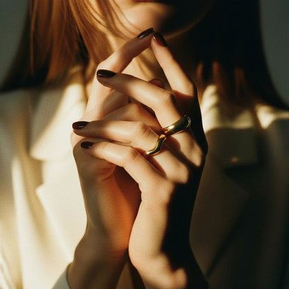 Lunaria Gold Wave Ring