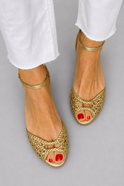 Isadora Woven Golden Sandals Comfort