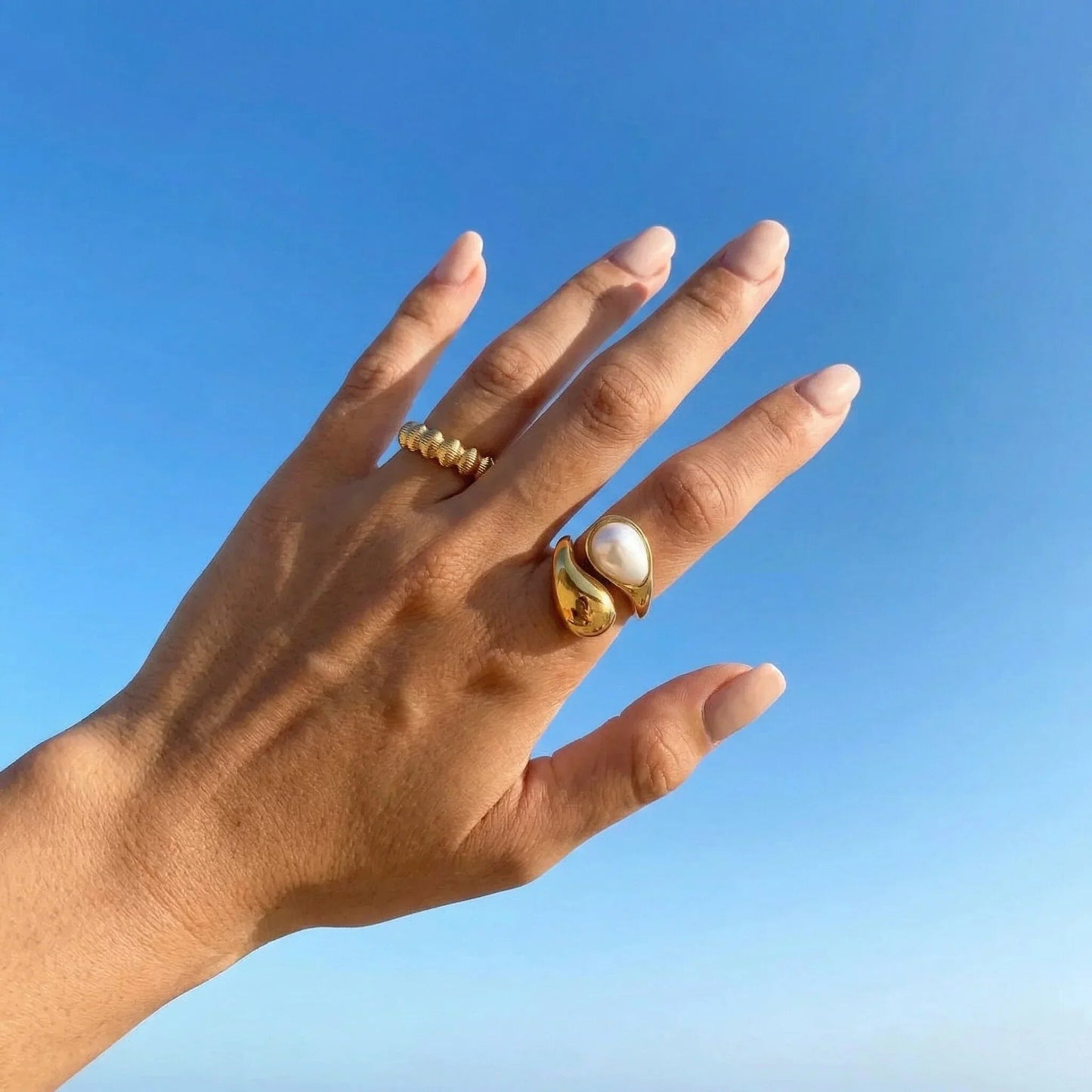 Mara Amber Pearl Ring