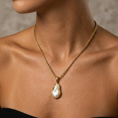 Marjorie Freshwater Pearl Necklace