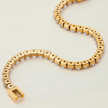 Avaria Oval Cut Tennis Bracelet