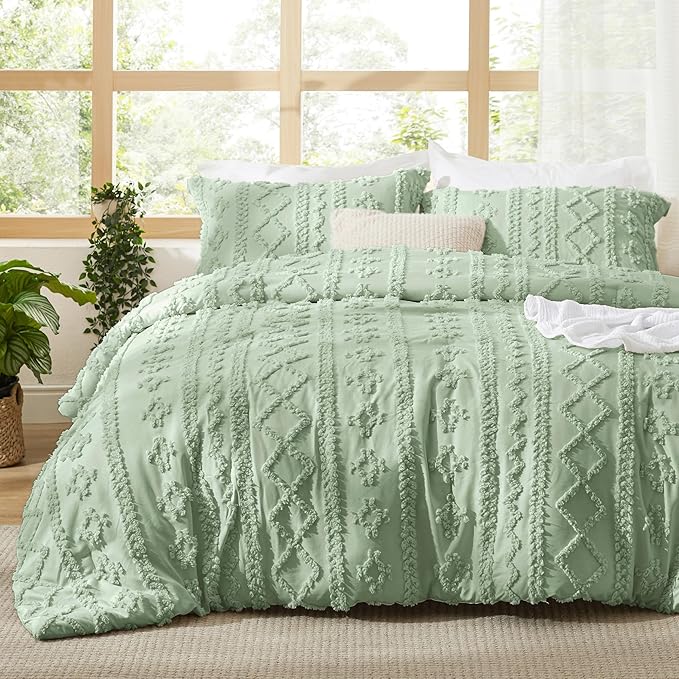 Boho Deluxe Tufted Embroidery Comforter Set